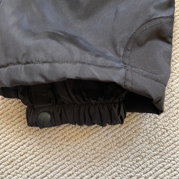 🌿Minus Zero Black snow pants / overalls, adjustable straps, kids size 5/6🌿 - Picture 4 of 5